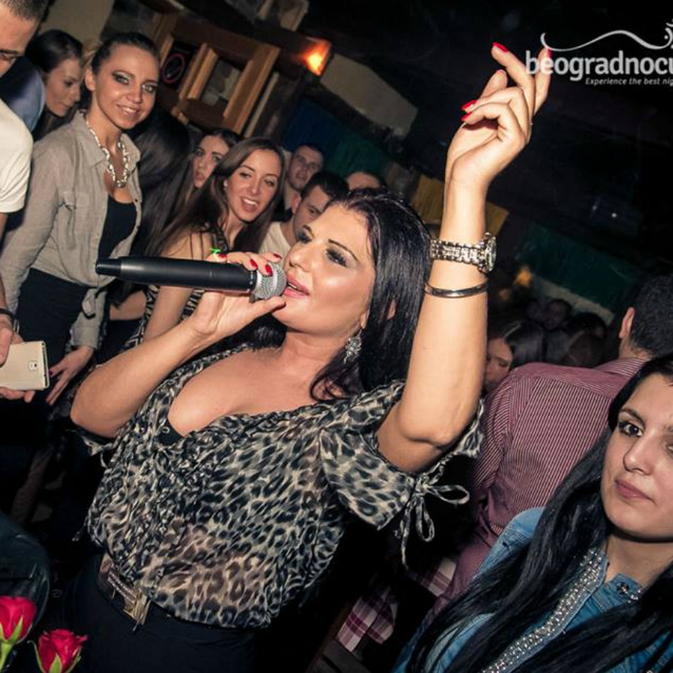 1170838_10152324212123824_1468888489_n